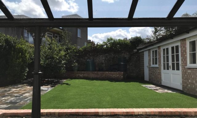 5 Benefits of Artificial Grass
